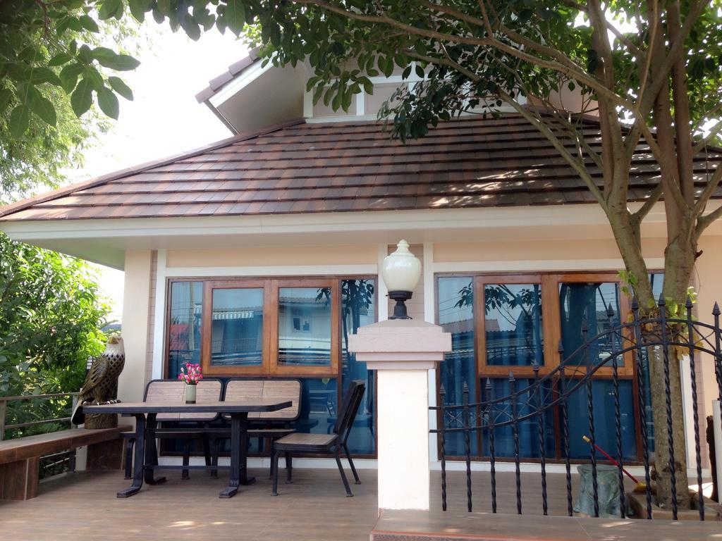 Damnoen Care Resort Damnoen Saduak Екстер'єр фото